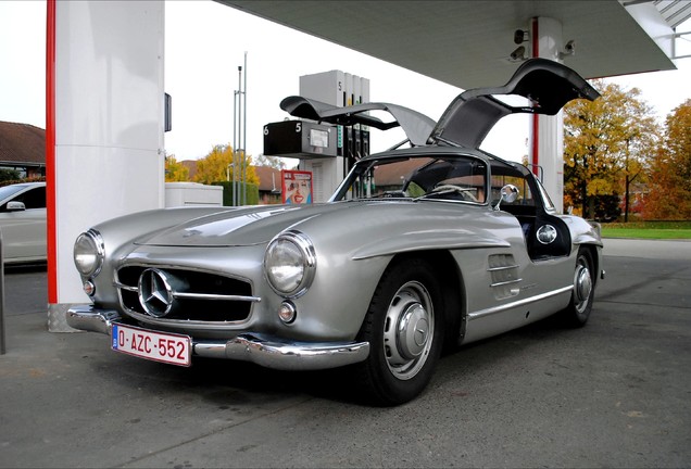 Mercedes-Benz 300SL Gullwing