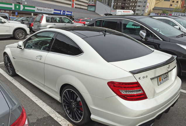 Mercedes-Benz C 63 AMG Coupé