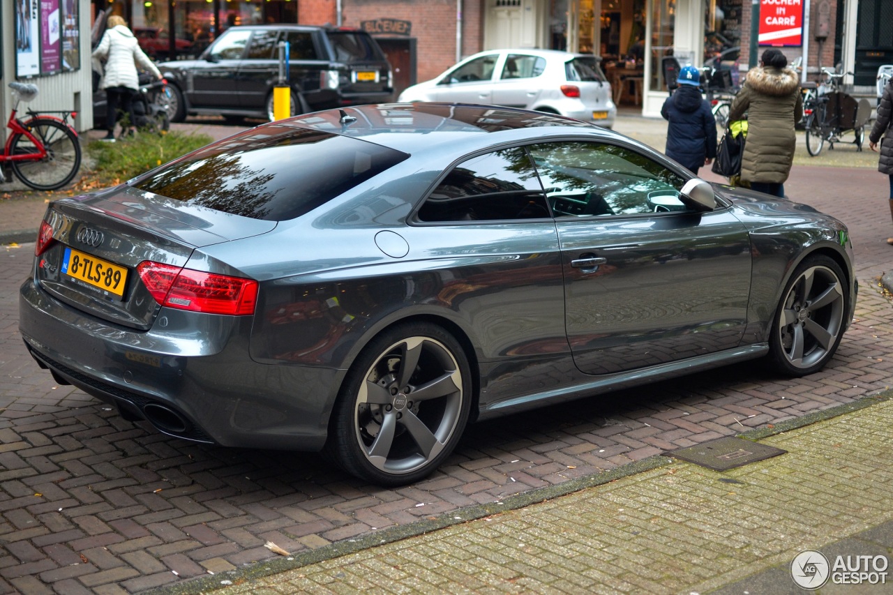 Audi RS5 B8 2012