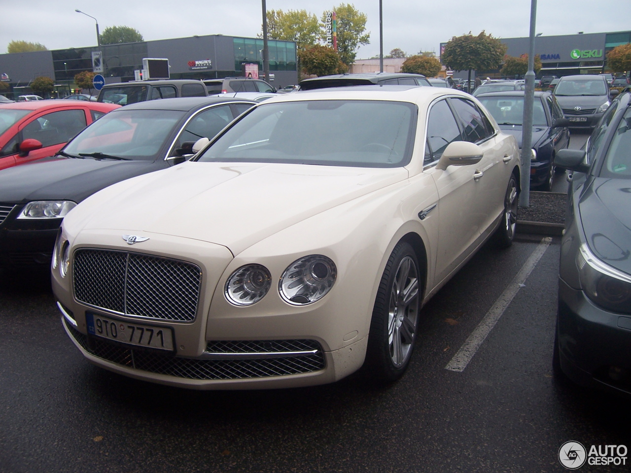 Bentley Flying Spur W12