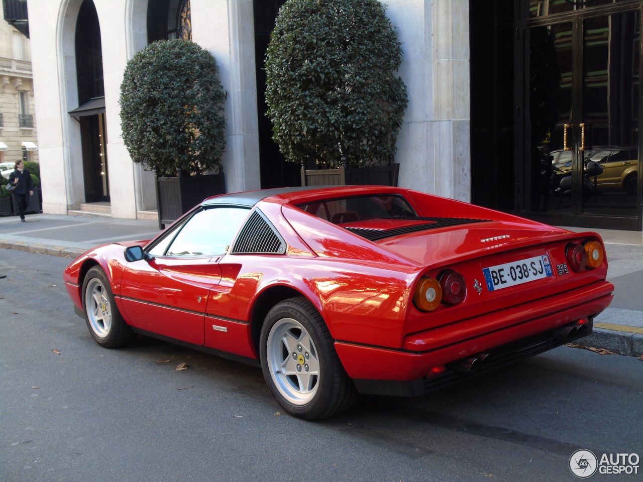 Ferrari 328 GTS