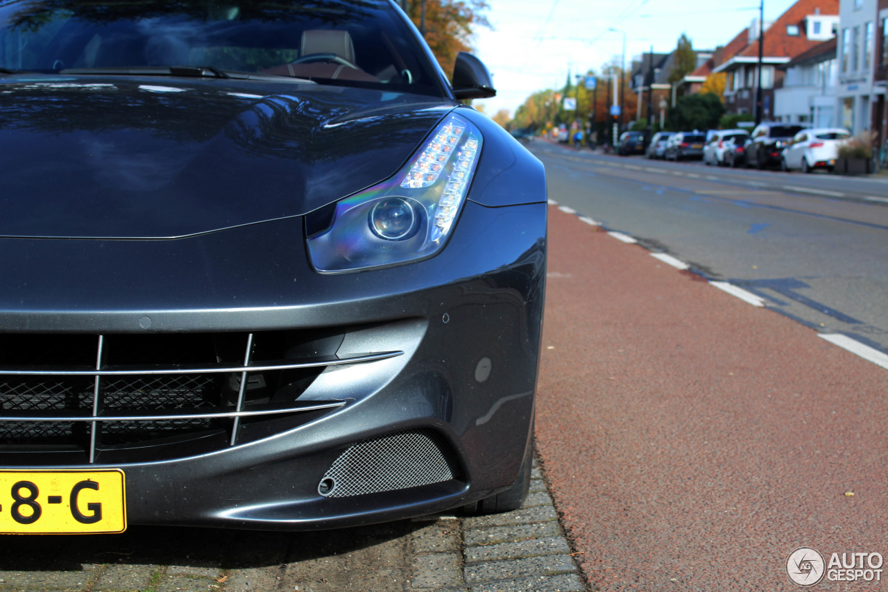 Ferrari FF