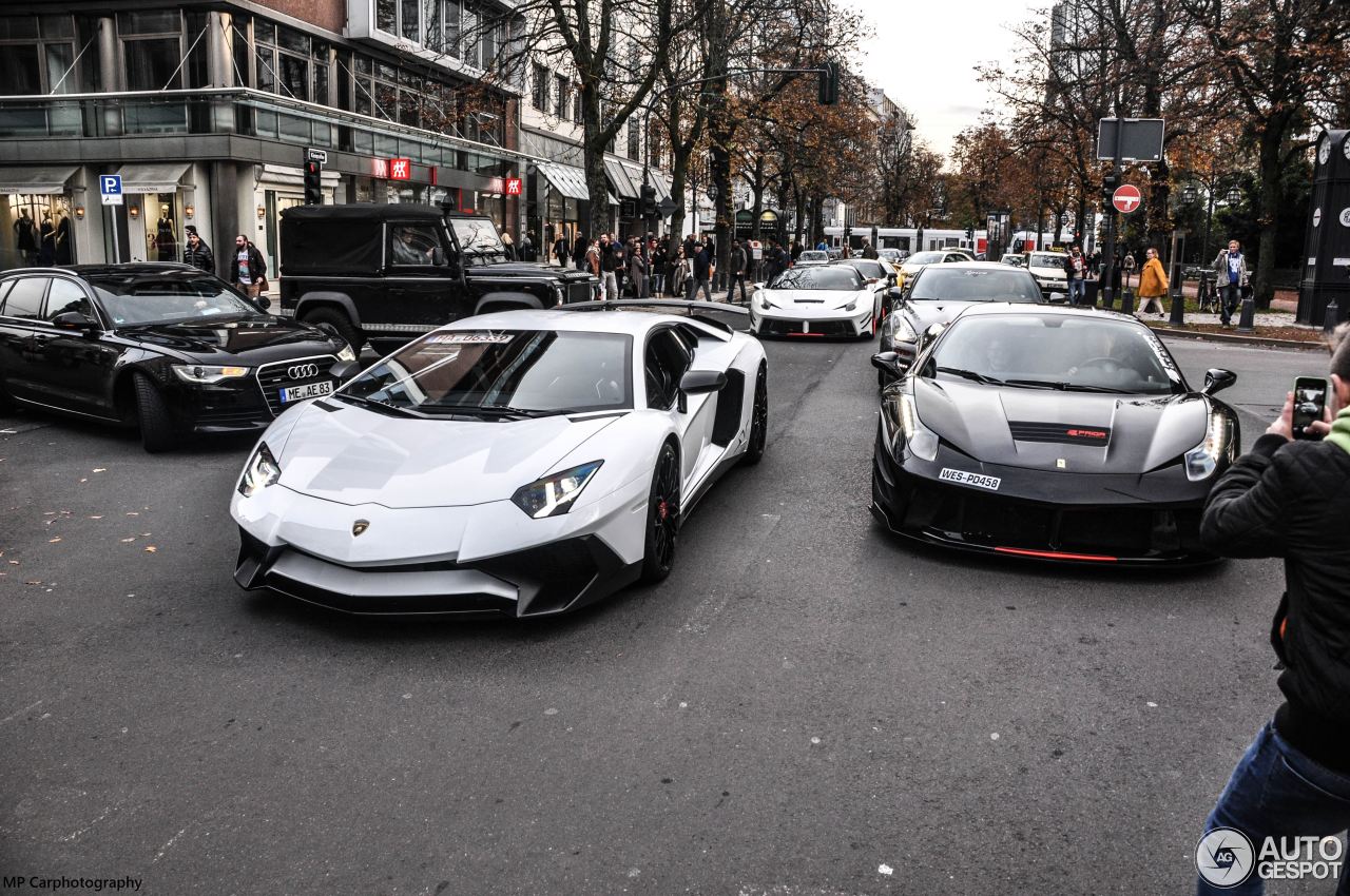 Lamborghini Aventador LP750-4 SuperVeloce