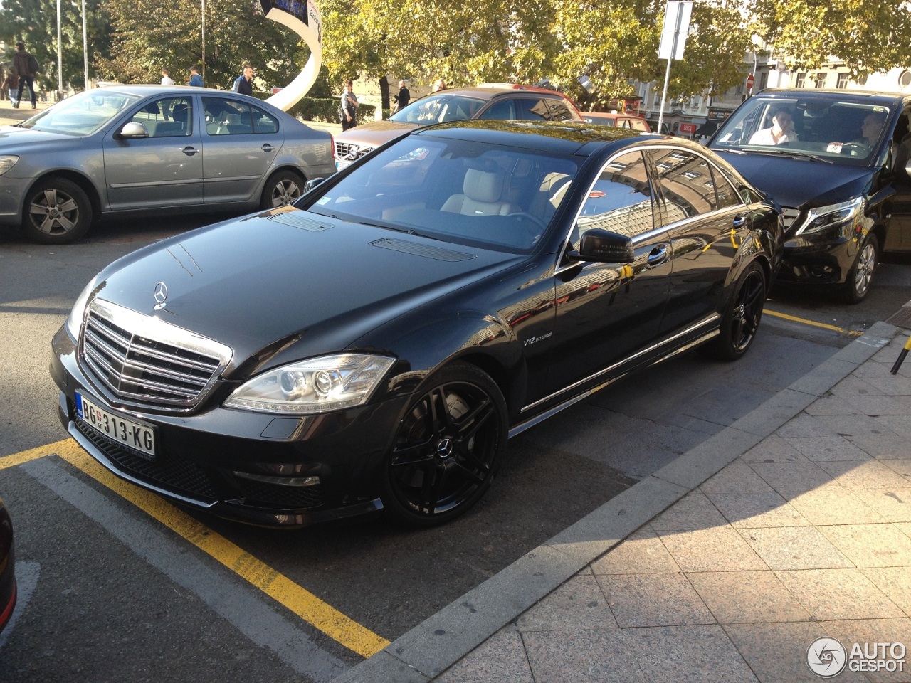 Mercedes-Benz S 65 AMG V221 2010