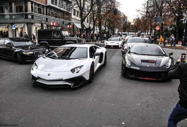 Lamborghini Aventador LP750-4 SuperVeloce