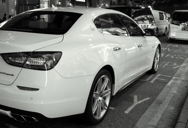 Maserati Quattroporte GTS 2013