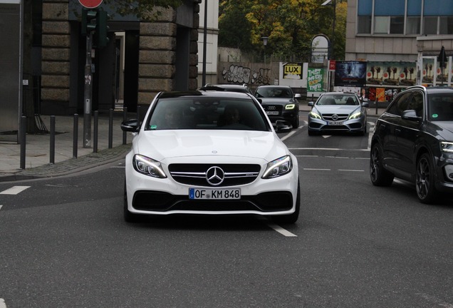 Mercedes-AMG C 63 S W205