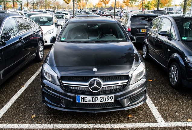 Mercedes-Benz A 45 AMG