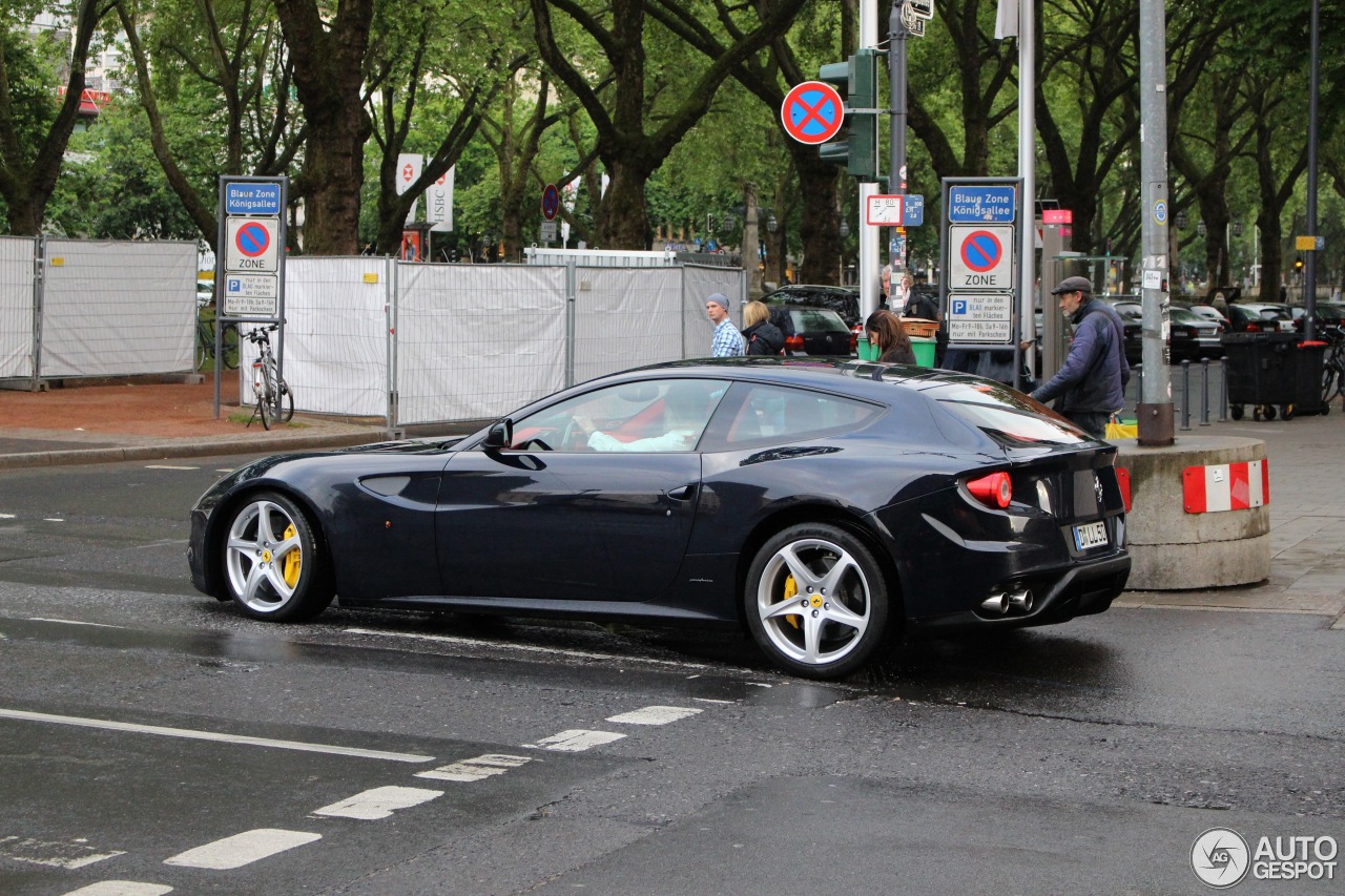 Ferrari FF