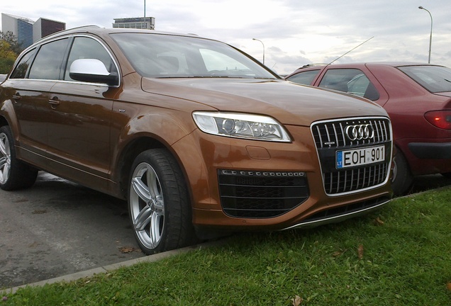 Audi Q7 V12 TDI