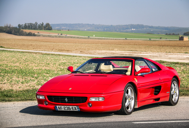 Ferrari F355 GTS