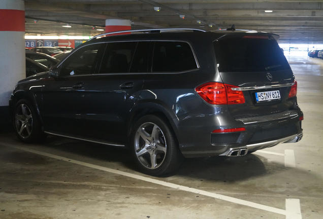 Mercedes-Benz GL 63 AMG X166