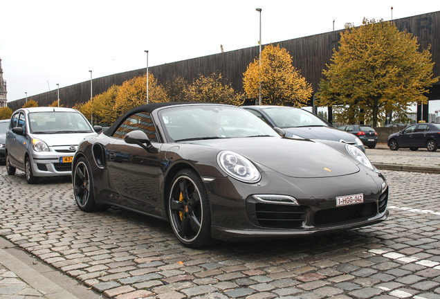 Porsche 991 Turbo S Cabriolet MkI