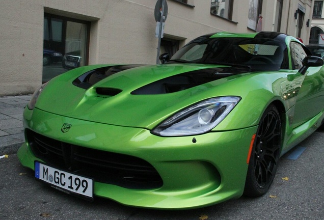 SRT Viper 2013