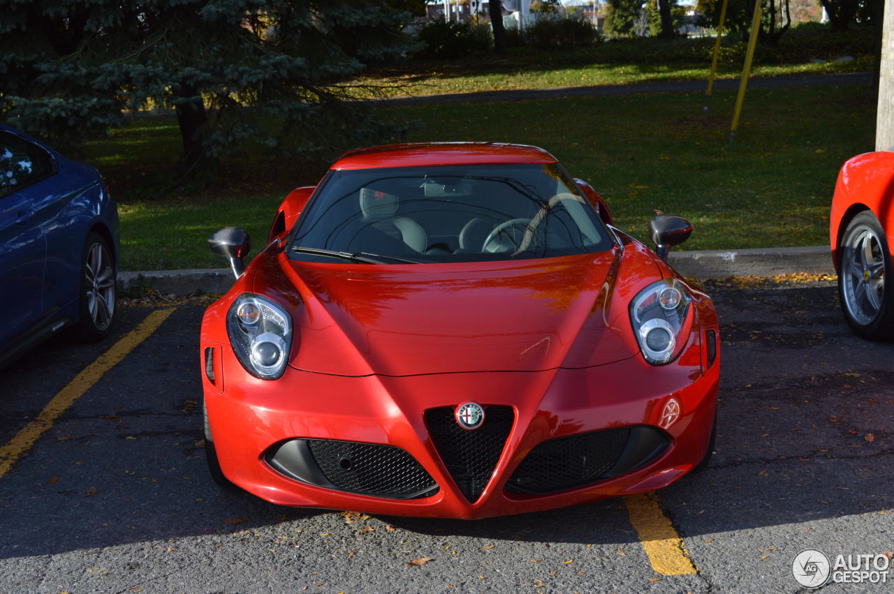 Alfa Romeo 4C Launch Edition