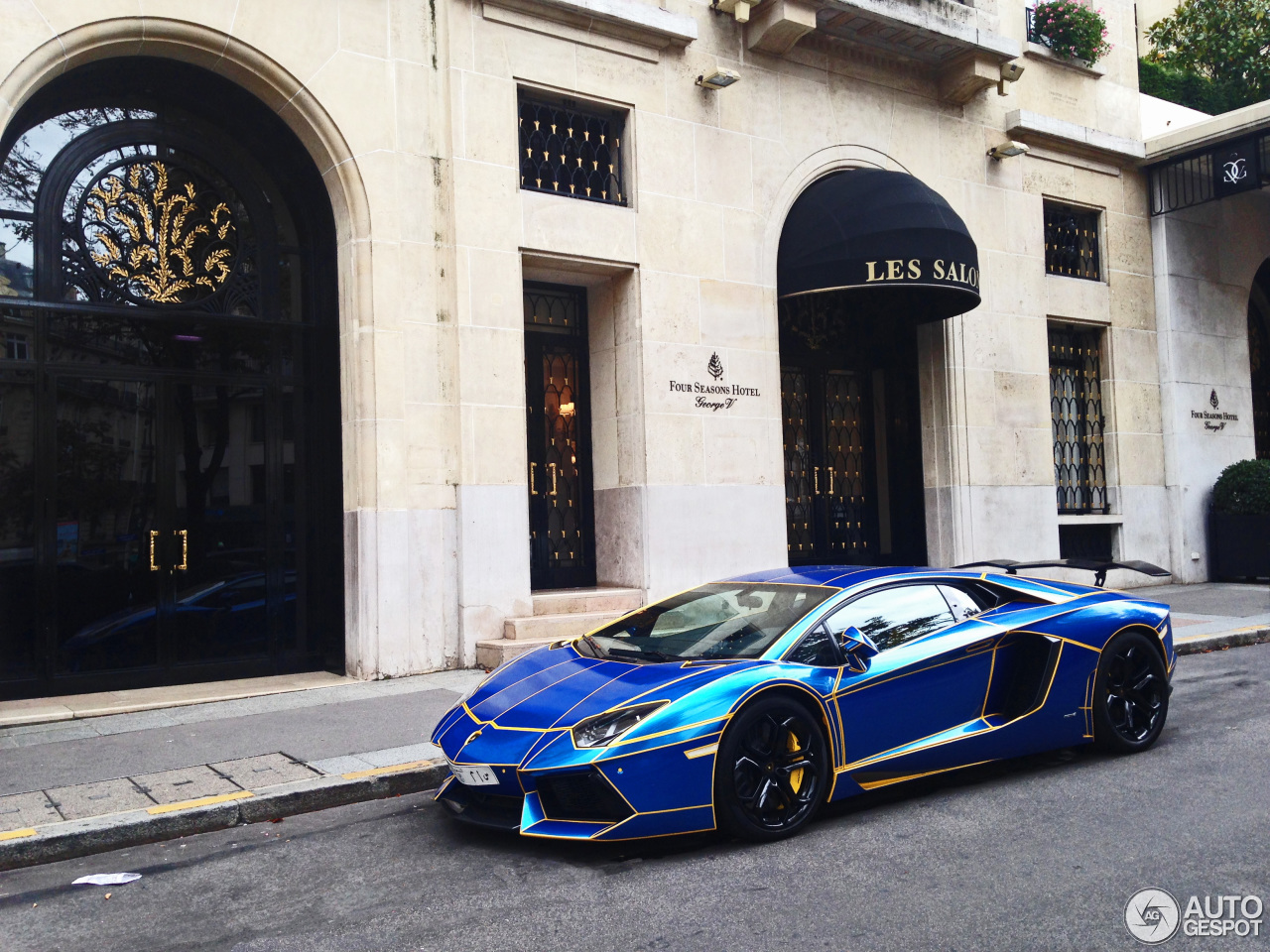 Lamborghini Aventador LP700-4