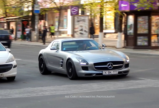 Mercedes-Benz SLS AMG