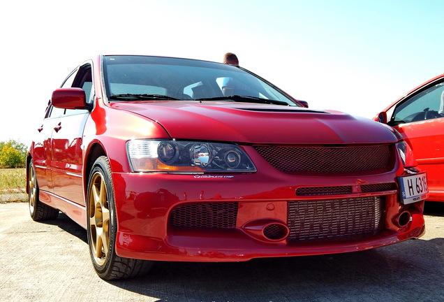 Mitsubishi Lancer Evolution IX RalliArt