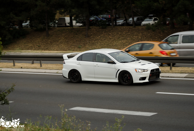 Mitsubishi Lancer Evolution X