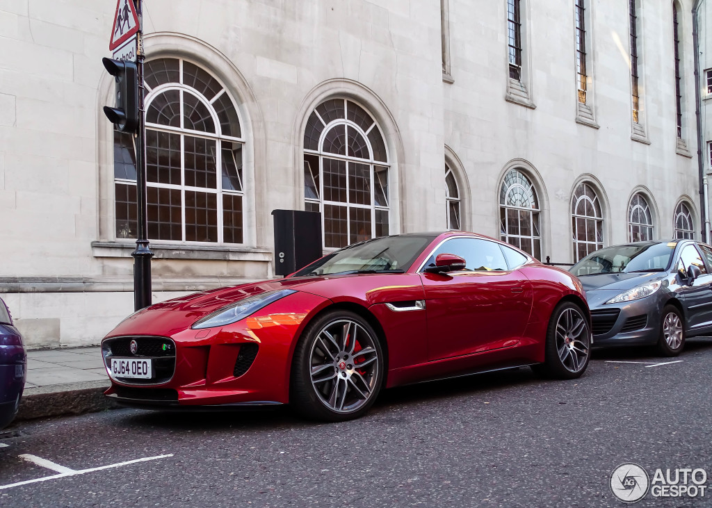 Jaguar F-TYPE R Coupé