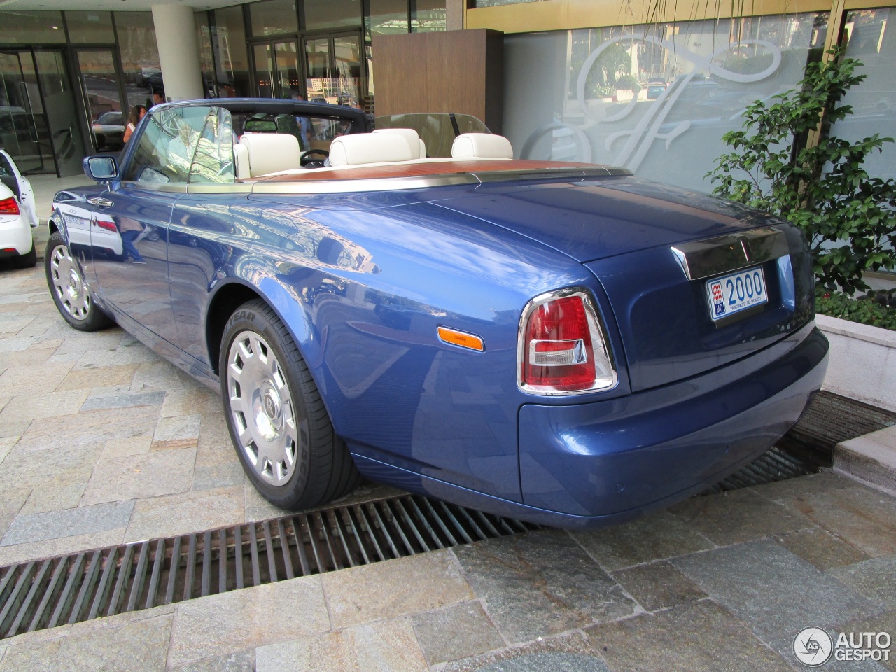 Rolls-Royce Phantom Drophead Coupé