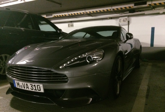 Aston Martin Vanquish 2013