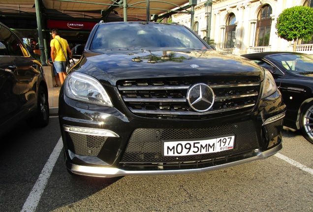 Mercedes-Benz ML 63 AMG W166