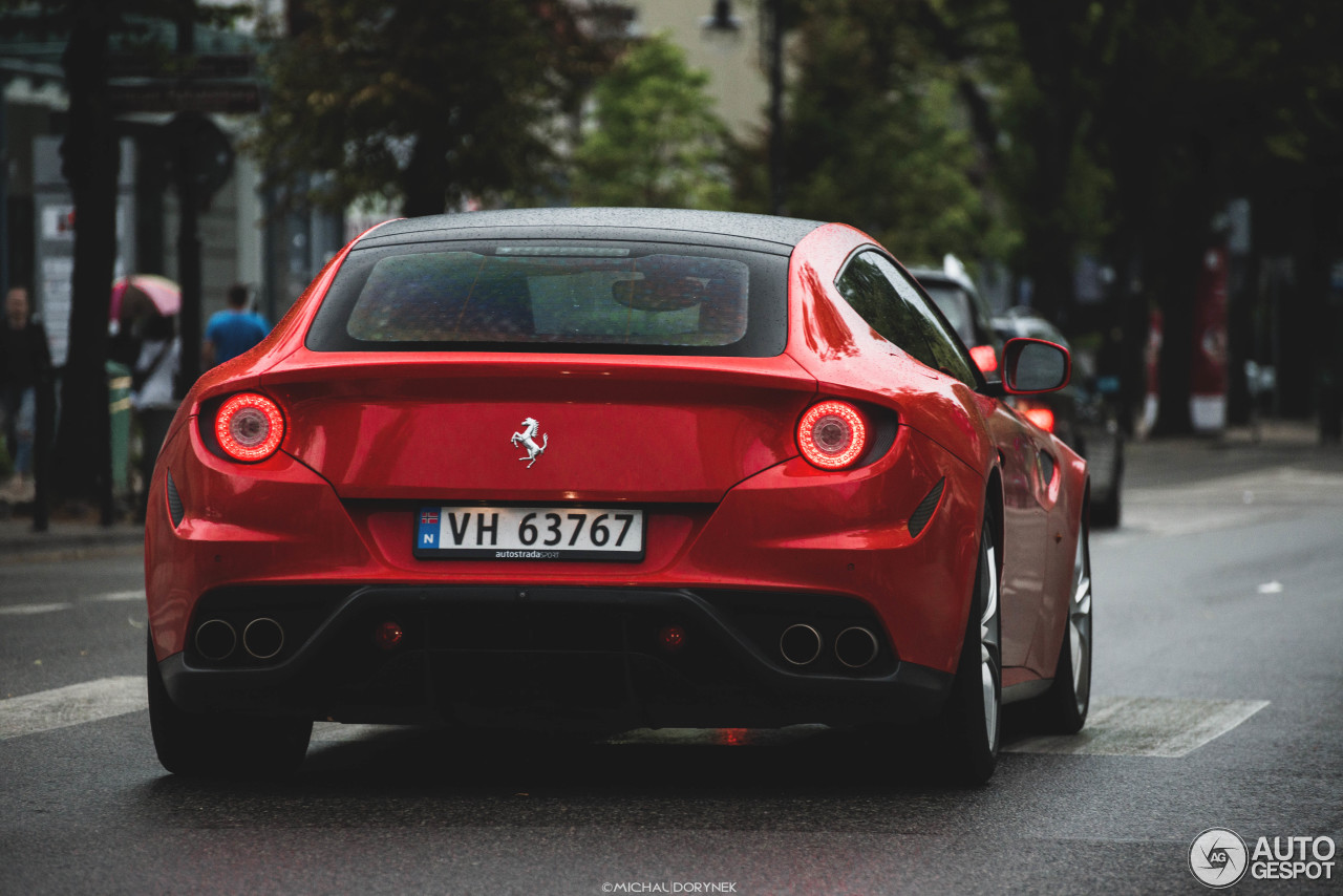 Ferrari FF