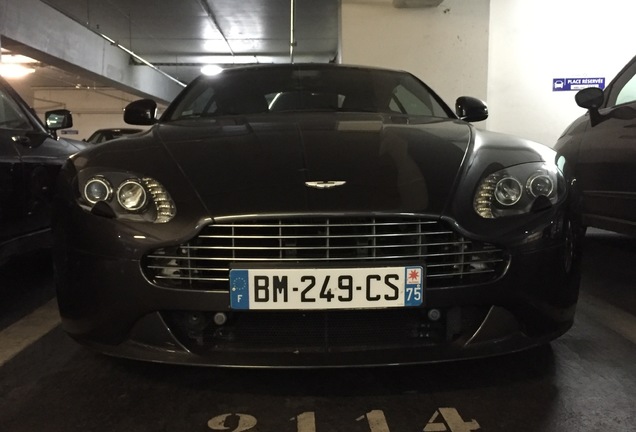 Aston Martin V8 Vantage S