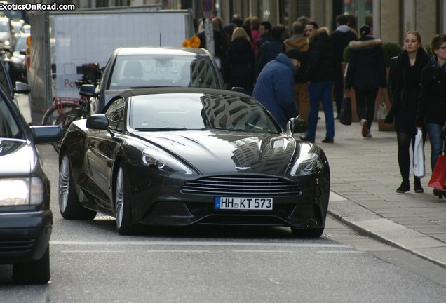 Aston Martin Vanquish Volante