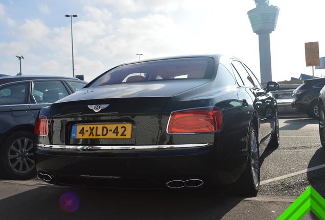 Bentley Flying Spur V8