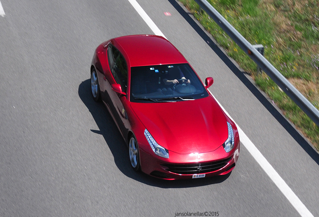 Ferrari FF