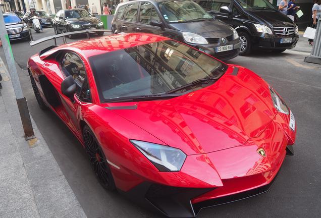 Lamborghini Aventador LP750-4 SuperVeloce