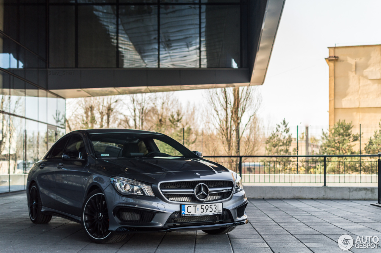 Mercedes-Benz CLA 45 AMG C117