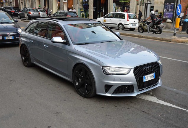 Audi RS4 Avant B8