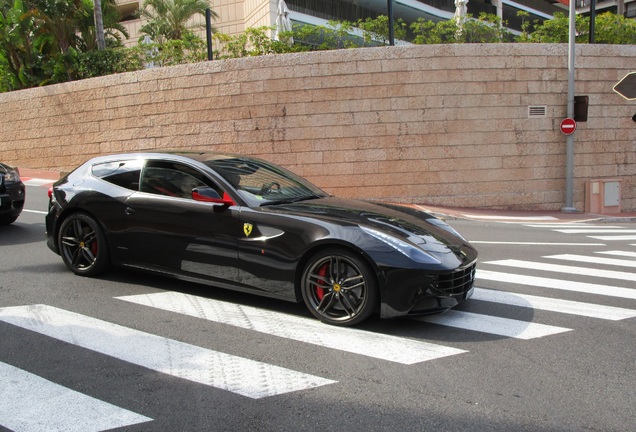 Ferrari FF