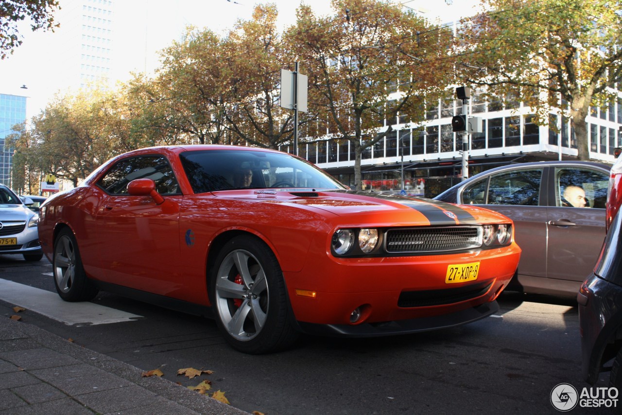 Dodge Challenger SRT-8 500