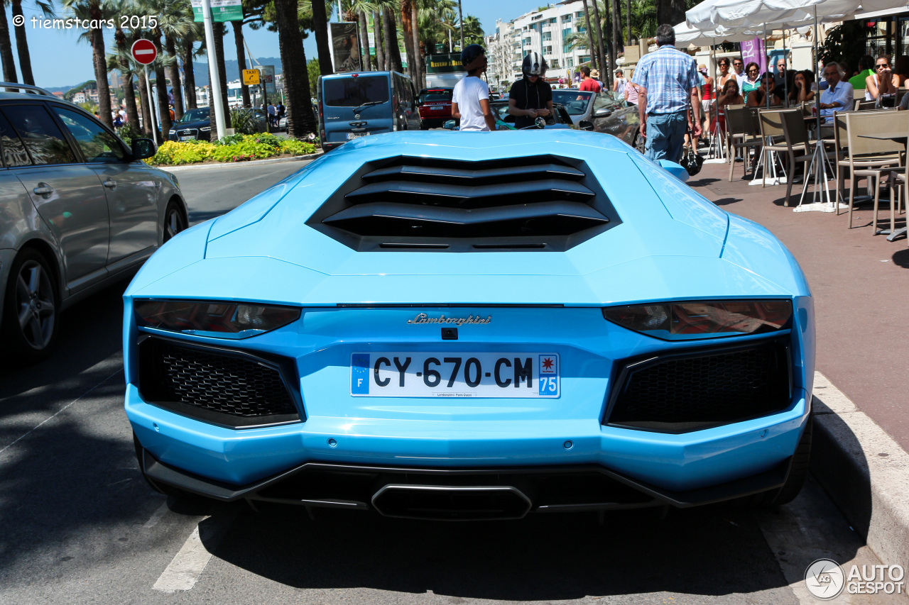 Lamborghini Aventador LP700-4