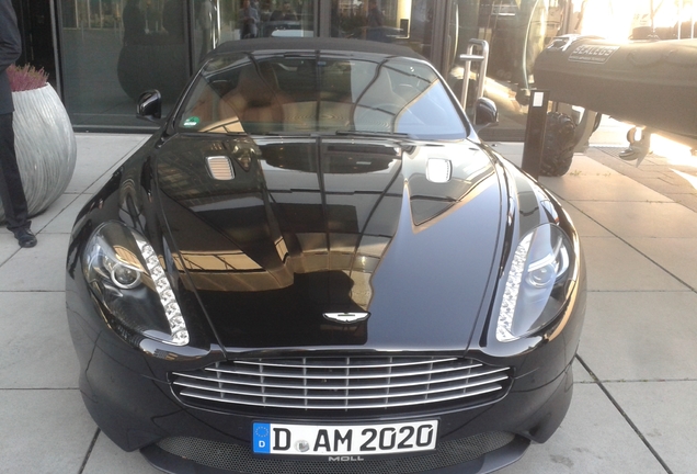 Aston Martin DB9 Volante 2013