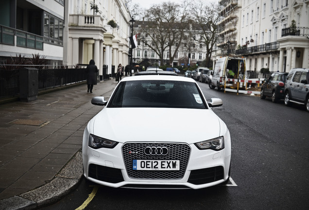 Audi RS5 B8 2012