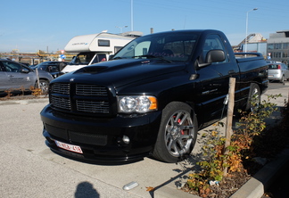 Dodge RAM SRT-10