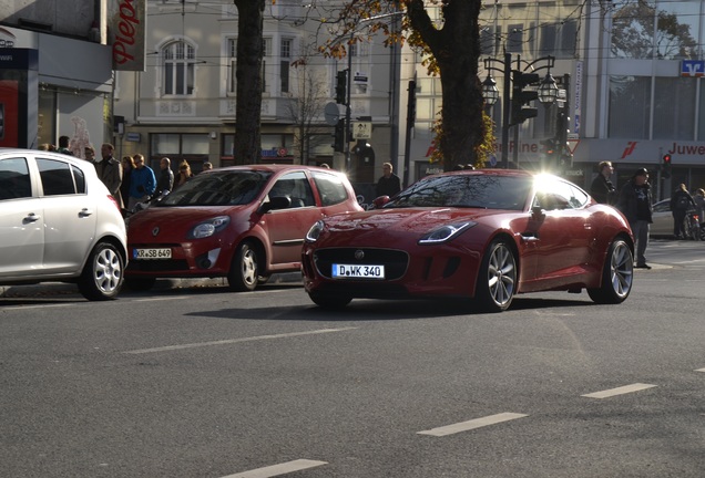 Jaguar F-TYPE S Coupé