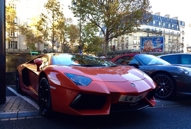 Lamborghini Aventador LP700-4