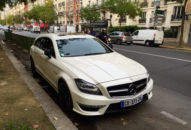 Mercedes-Benz CLS 63 AMG X218 Shooting Brake