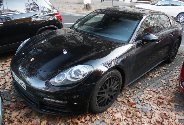 Porsche Panamera 2015