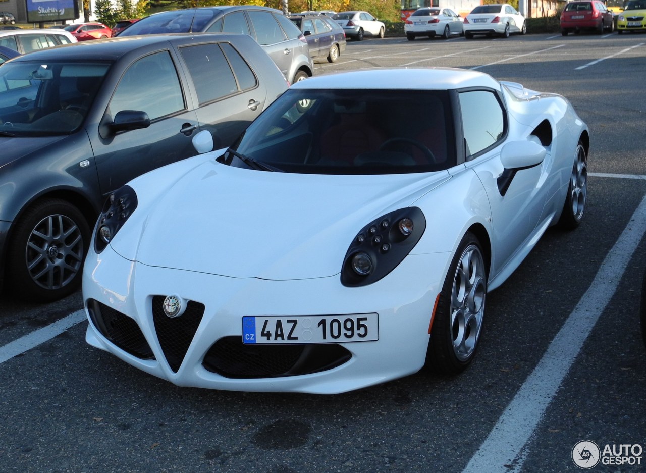 Alfa Romeo 4C Coupé