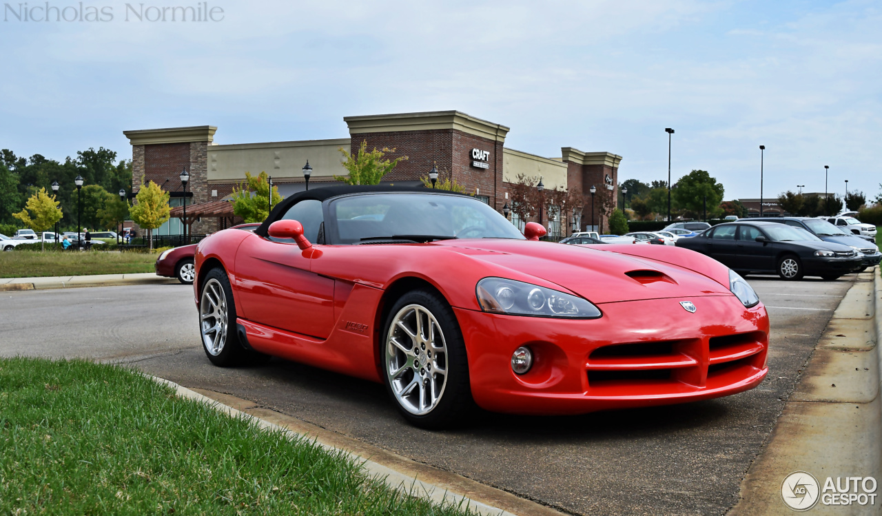 Dodge Viper SRT-10 Roadster 2003