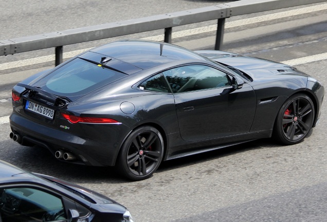 Jaguar F-TYPE R AWD Coupé