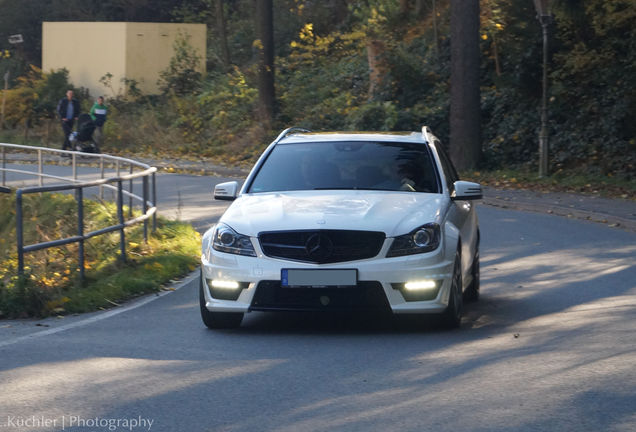 Mercedes-Benz C 63 AMG Estate 2012