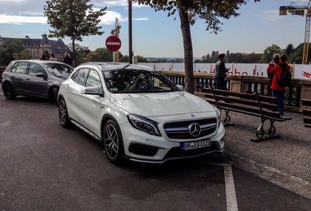 Mercedes-Benz GLA 45 AMG X156